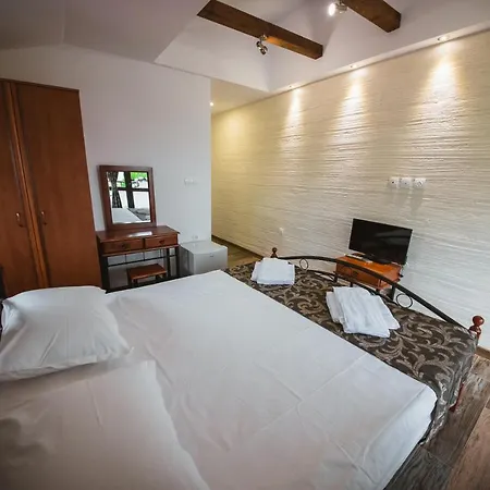 Marieta 3* بالشيك